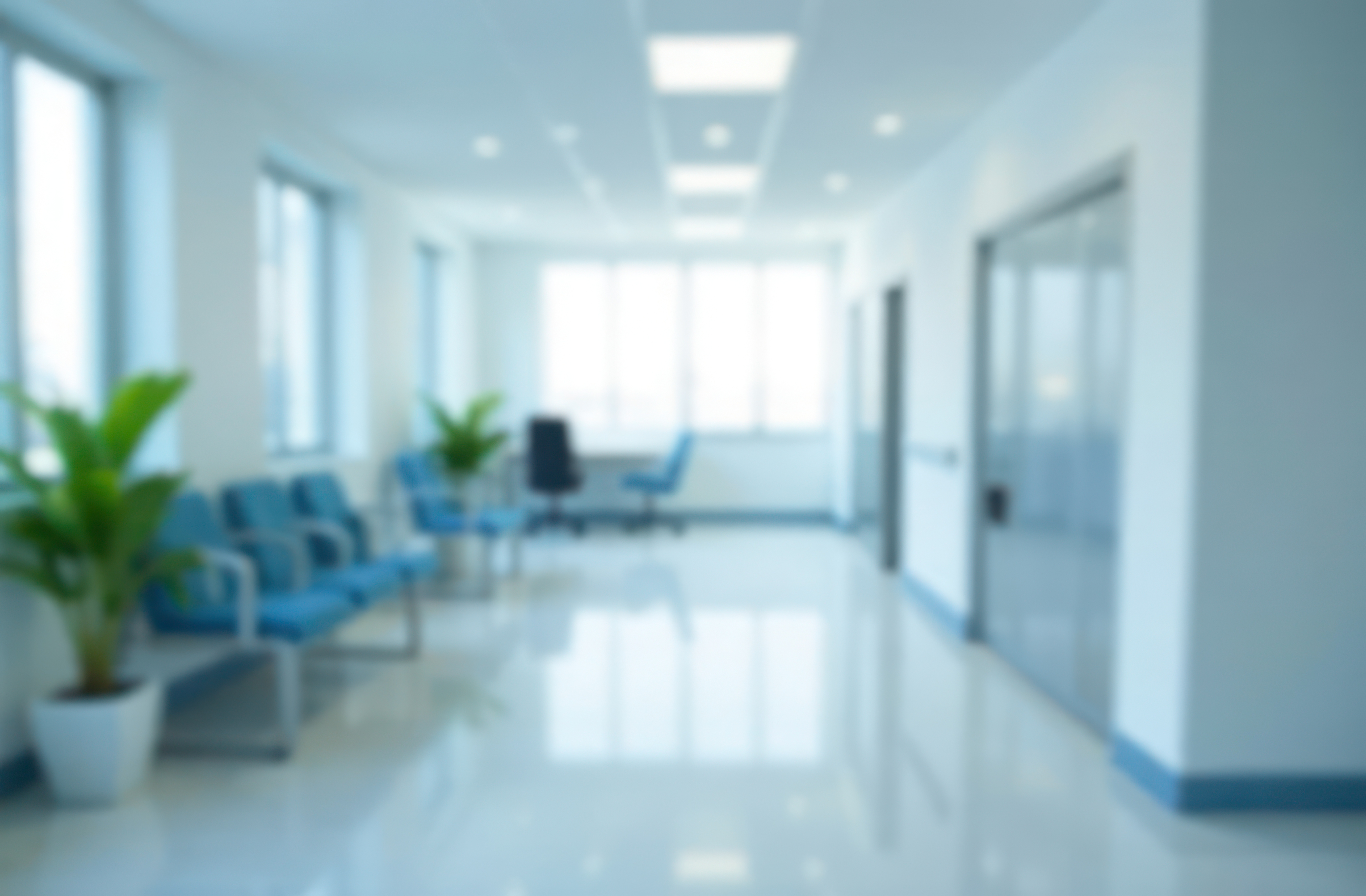 BLURRED MEDICAL OFFICE BACKGROUND, MODERN BLURRY HOSPITAL ROOM, CLINICAL INTERIOR